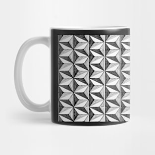 optical triangles (black and white) Mug